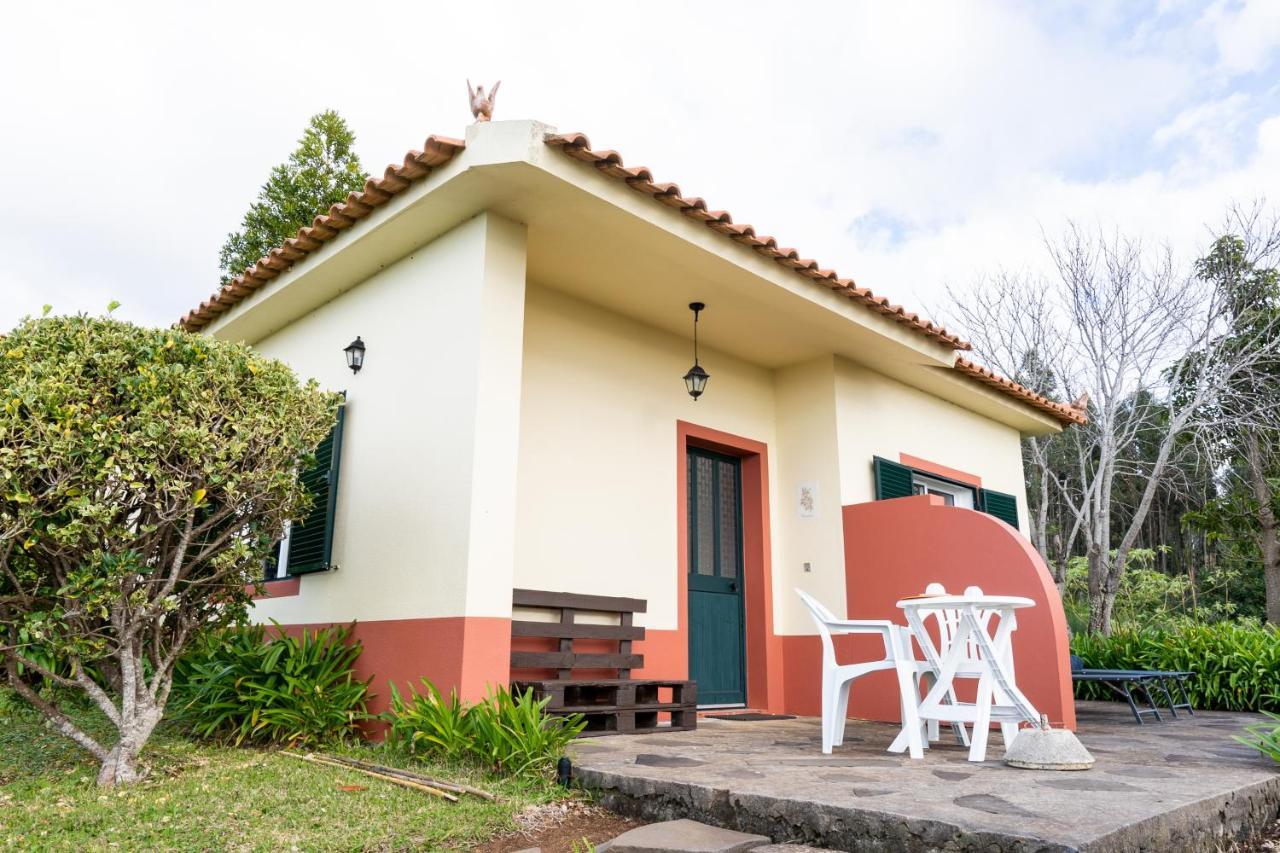 Bungalows Do Amparo Ponta do Pargo Zewnętrze zdjęcie